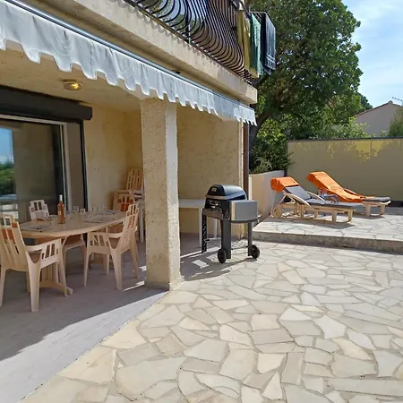 Appartement Rez De Jardin Dans Villa Vue Mer Cavalaire-sur-Mer Exterior photo