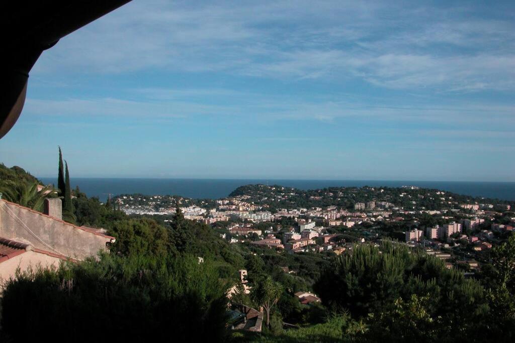 Rez De Jardin Dans Vue *